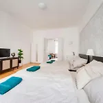 City Center Premium Apartment Bohemia